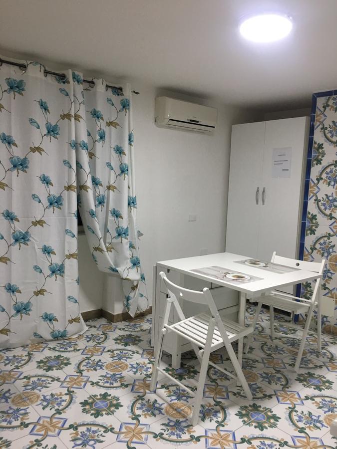 La Corte Del Re Borbone Bed & Breakfast Caserta Bagian luar foto